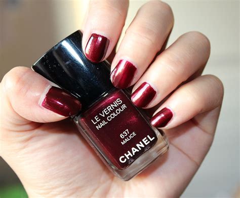 chanel nagellak malice|lagune chanel nail polish.